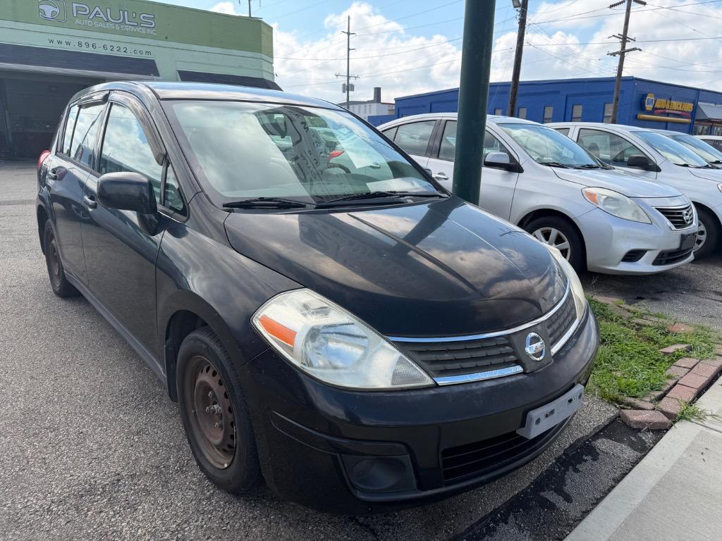 2009 Nissan Versa - $6,995