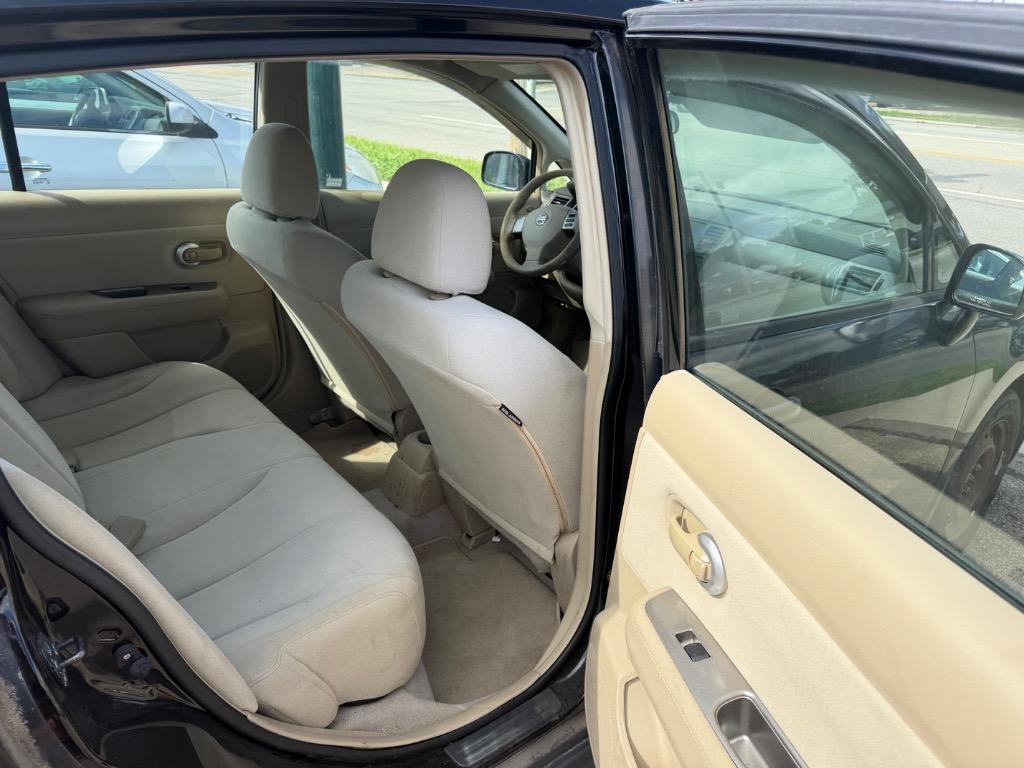 2009 Nissan Versa - $6,995