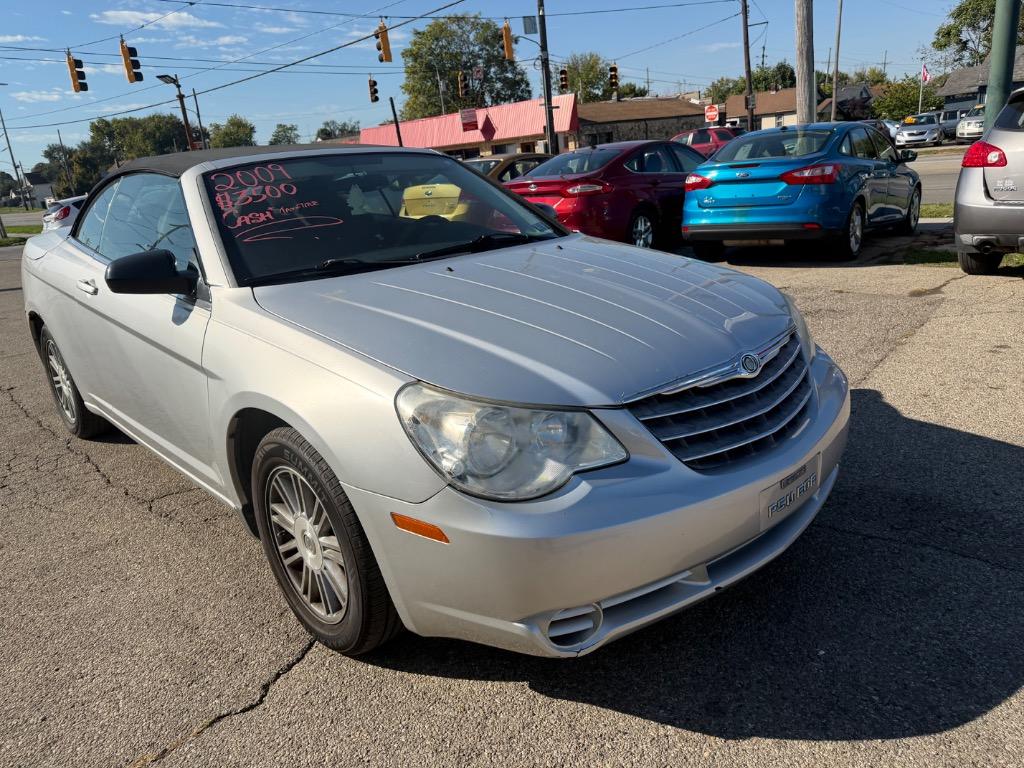 2009 Chrysler Sebring - $3,500