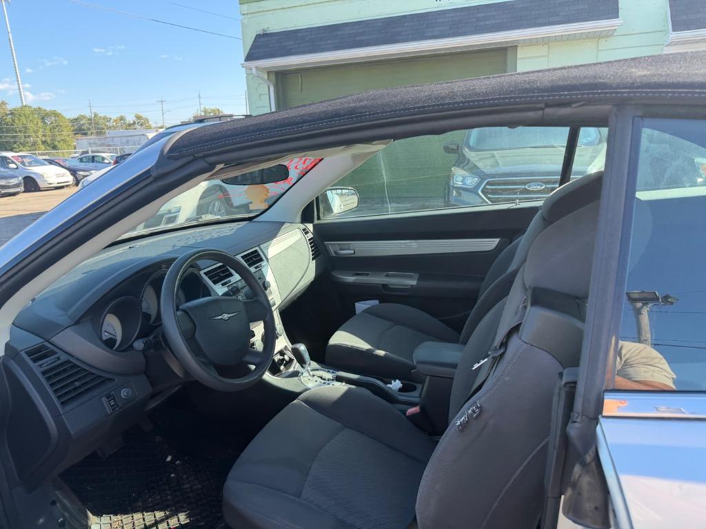 2009 Chrysler Sebring - $3,500