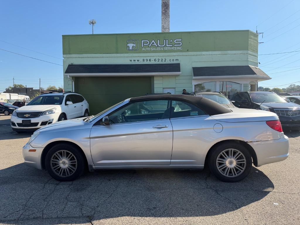 2009 Chrysler Sebring - $3,500
