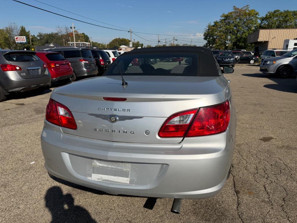 2009 Chrysler Sebring - $3,500