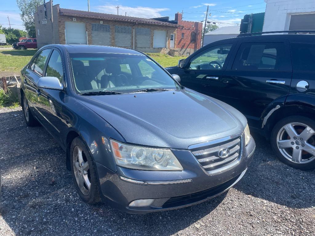2009 Hyundai Sonata - $1,500