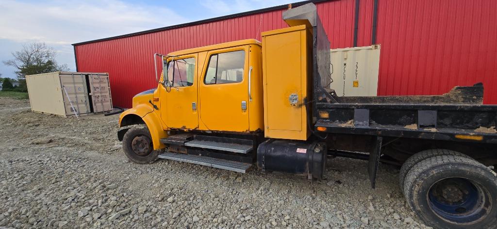 2002 INT 4700 - $7,950