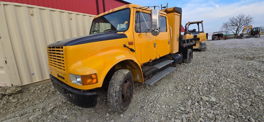2002 INT 4700 - $7,950