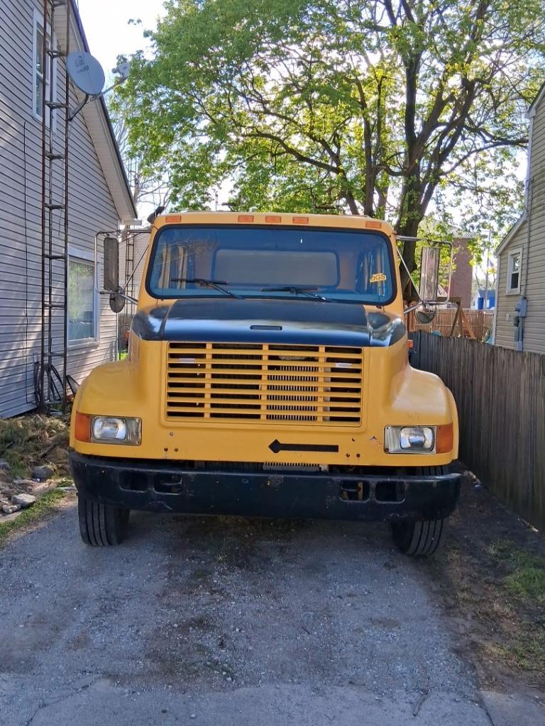 2002 INT 4700 - $7,950