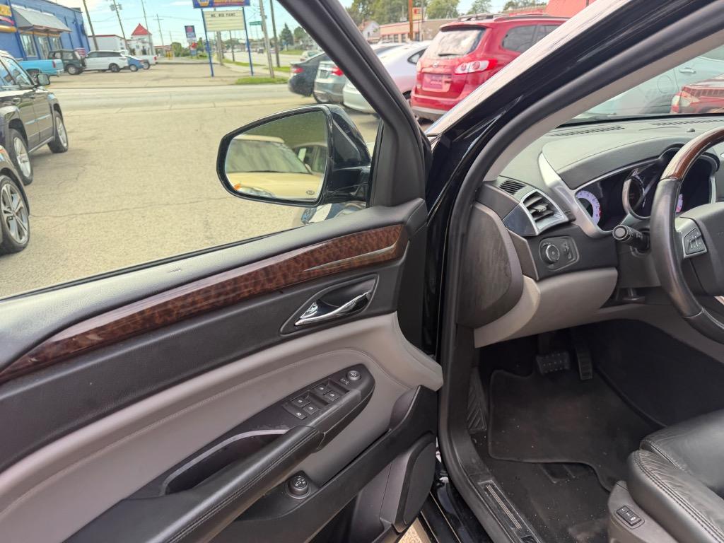 2010 Cadillac SRX - $9,500
