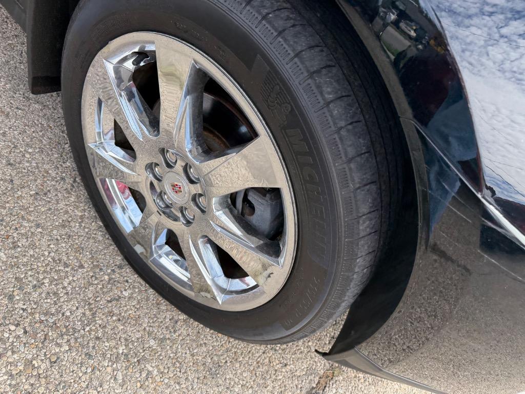 2010 Cadillac SRX - $9,500