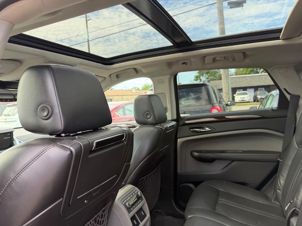 2010 Cadillac SRX - $9,500