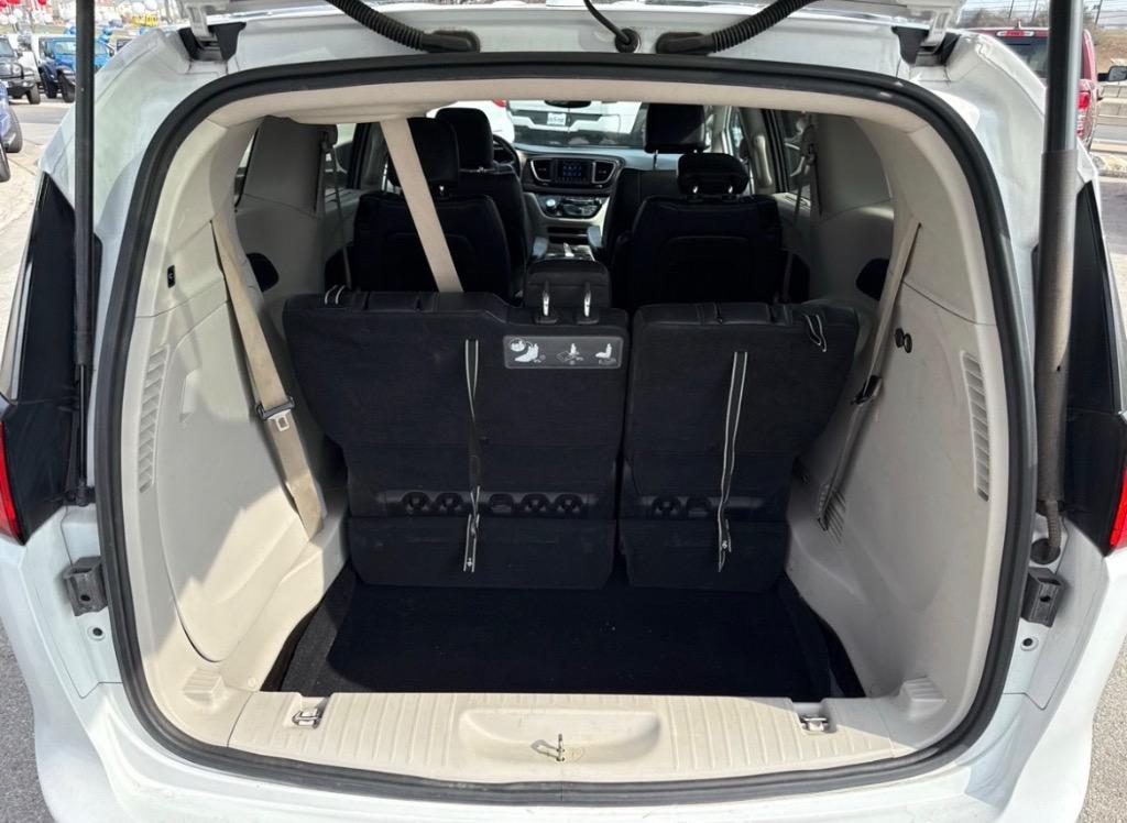 2019 Chrysler Pacifica - $15,000
