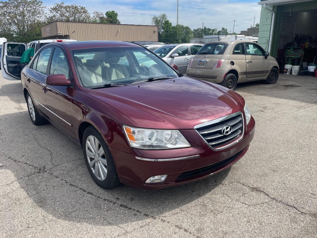 2010 Hyundai Sonata SE V6 photo