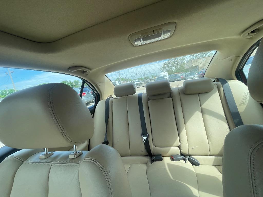 2010 Hyundai Sonata SE V6 photo