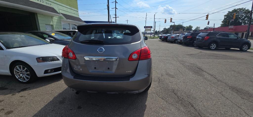 2011 Nissan Rogue - $9,500