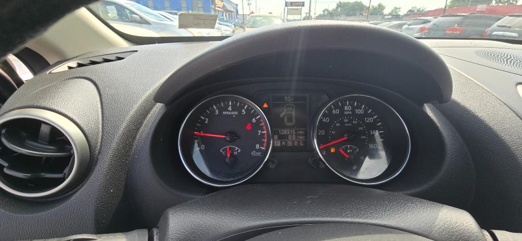 2011 Nissan Rogue - $9,500