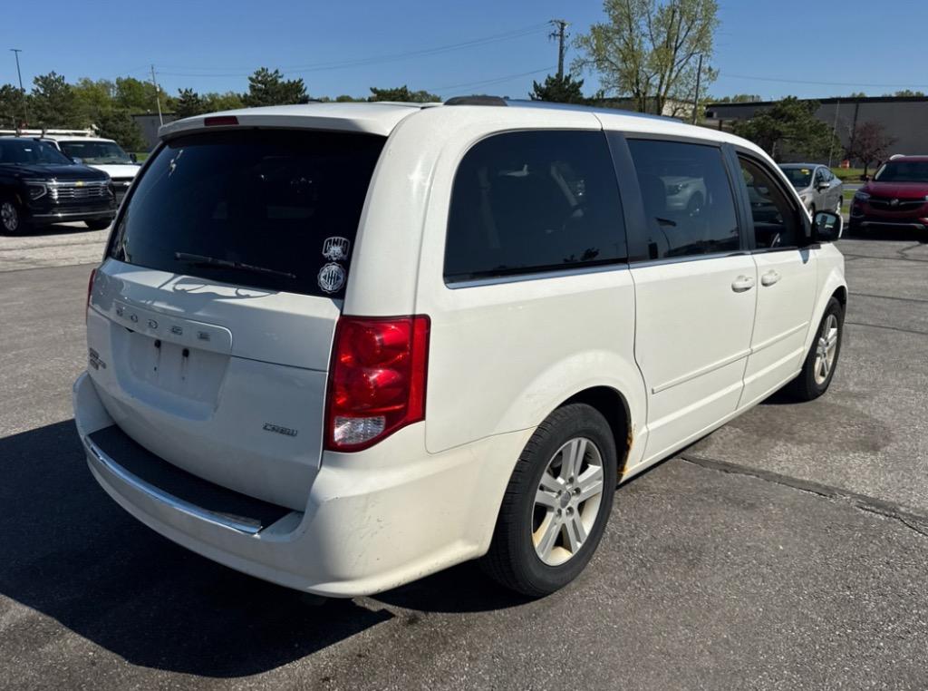 2011 Dodge Grand Caravan Crew photo