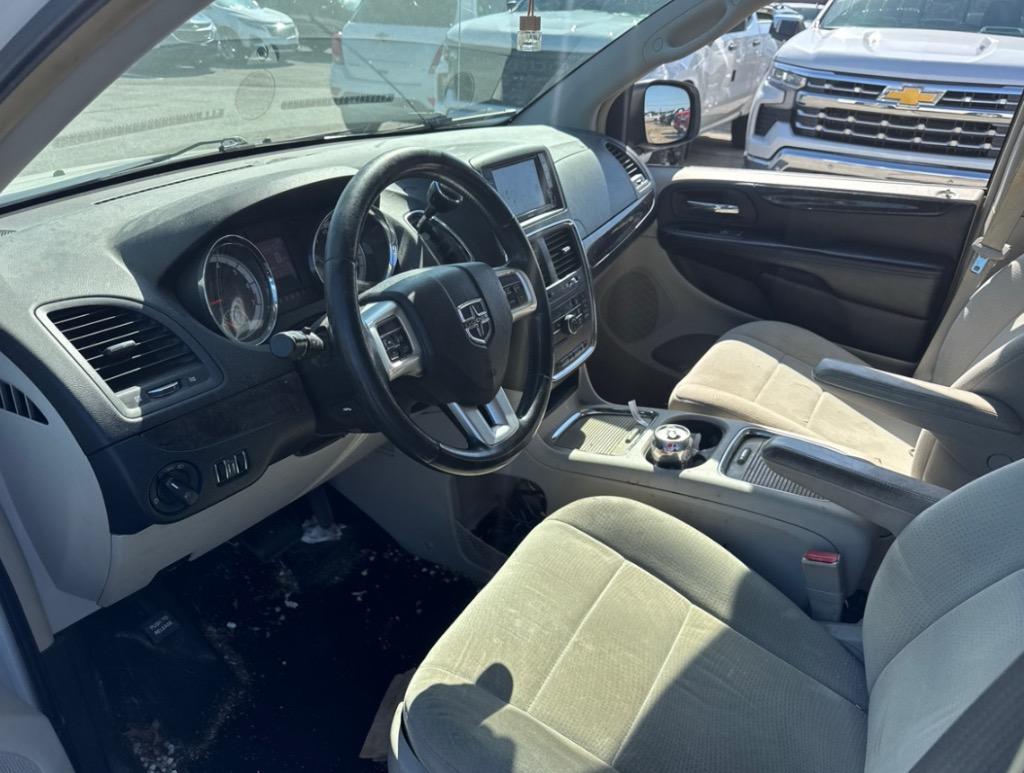 2011 Dodge Grand Caravan Crew photo
