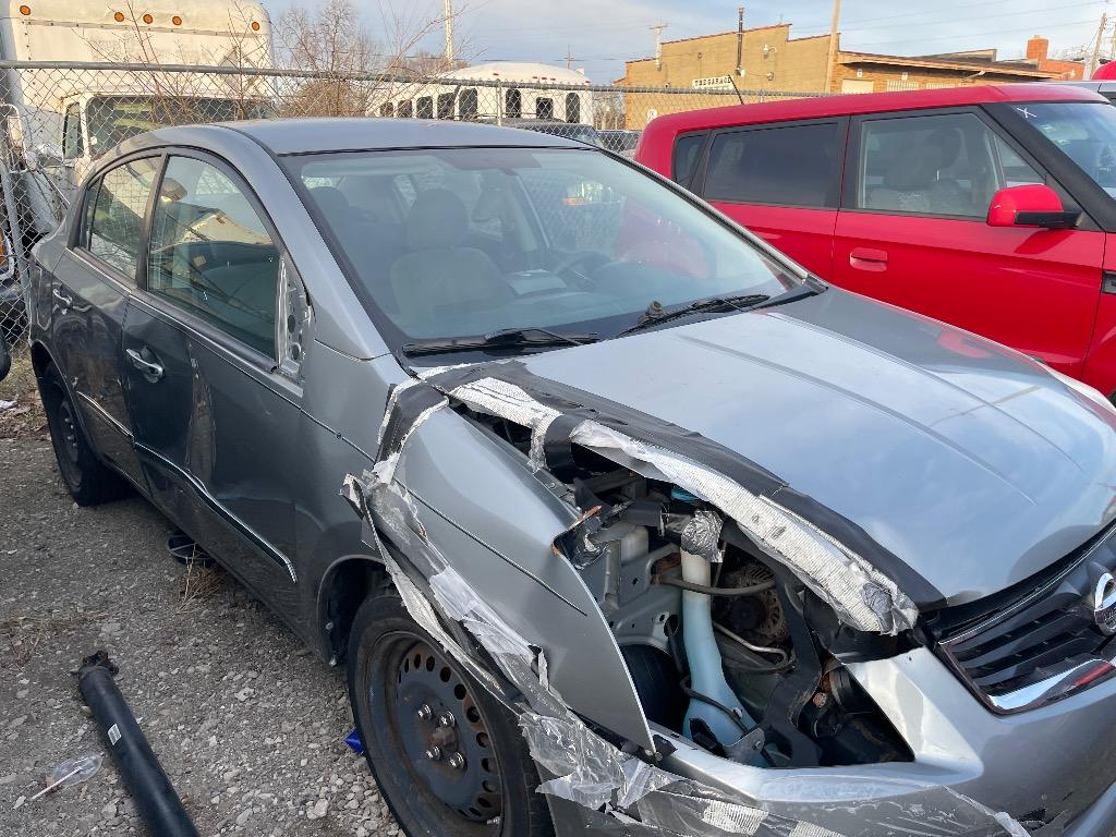 2010 Nissan Sentra - $900