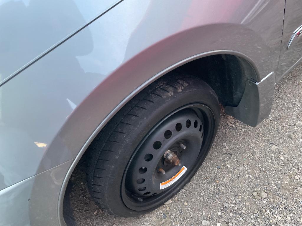 2010 Nissan Sentra - $900