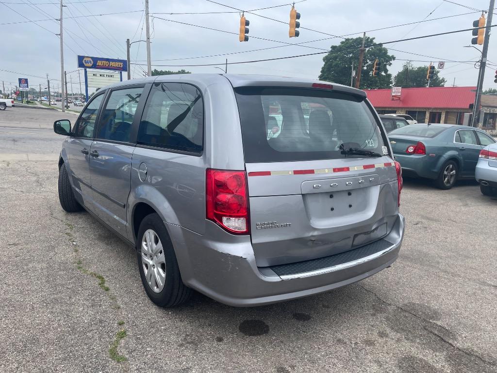 2013 Dodge Grand Caravan SE photo