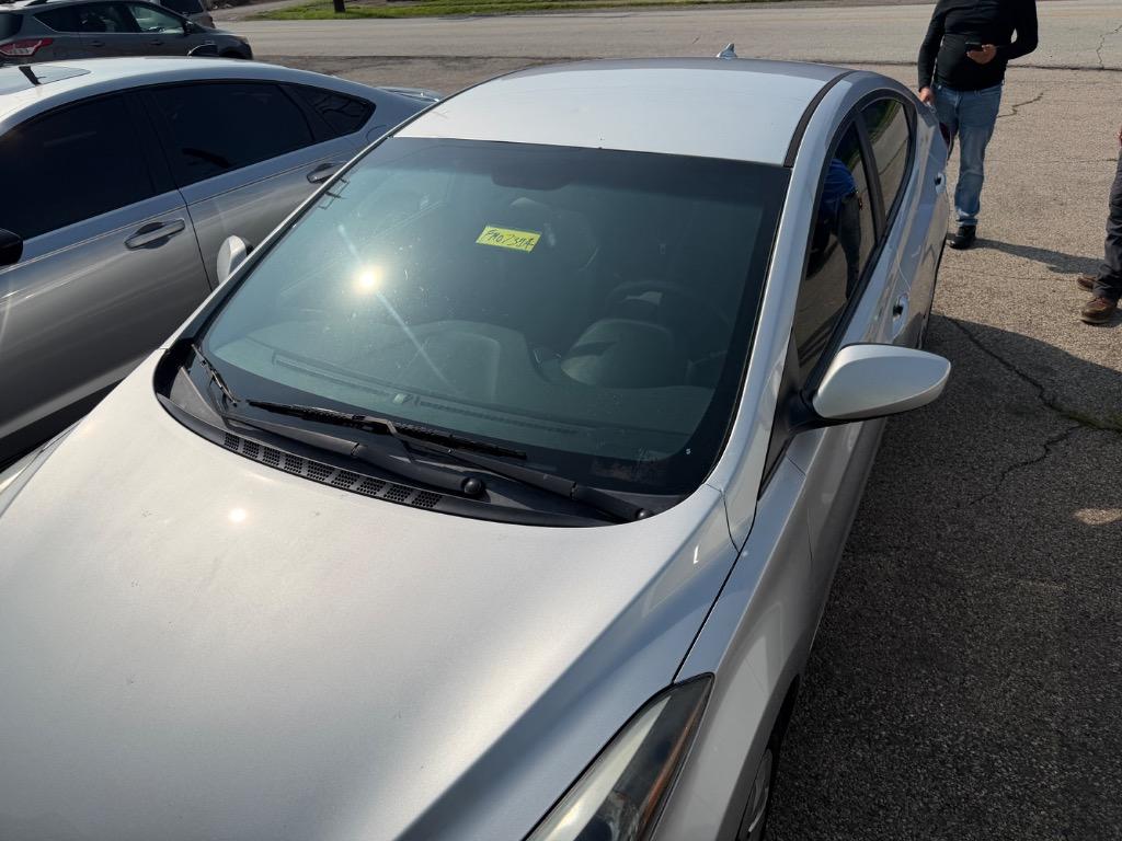 2016 Hyundai Elantra - $8,500
