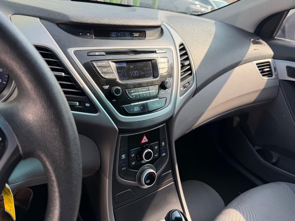 2016 Hyundai Elantra - $8,500