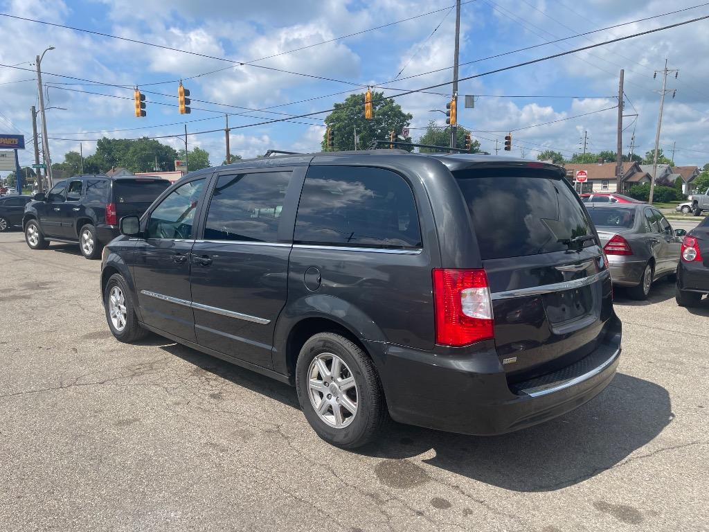2011 Chrysler Town & Country Touring photo