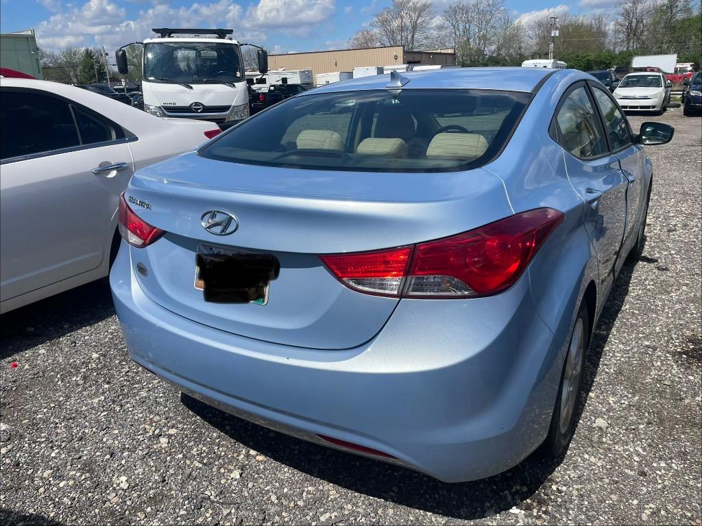 2013 Hyundai Elantra - $2,500