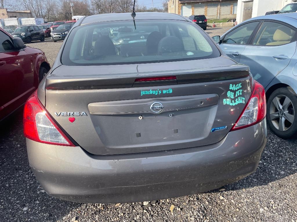 2014 Nissan Versa - $1,500