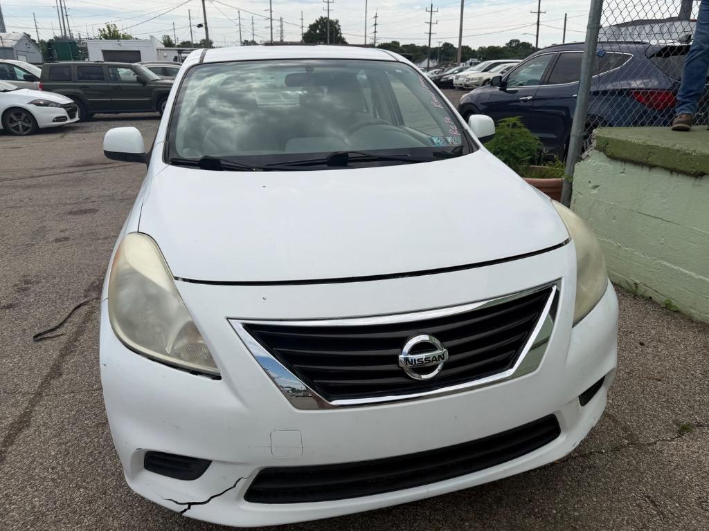 2012 Nissan Versa - $2,500