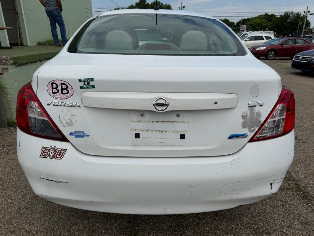 2012 Nissan Versa - $2,500