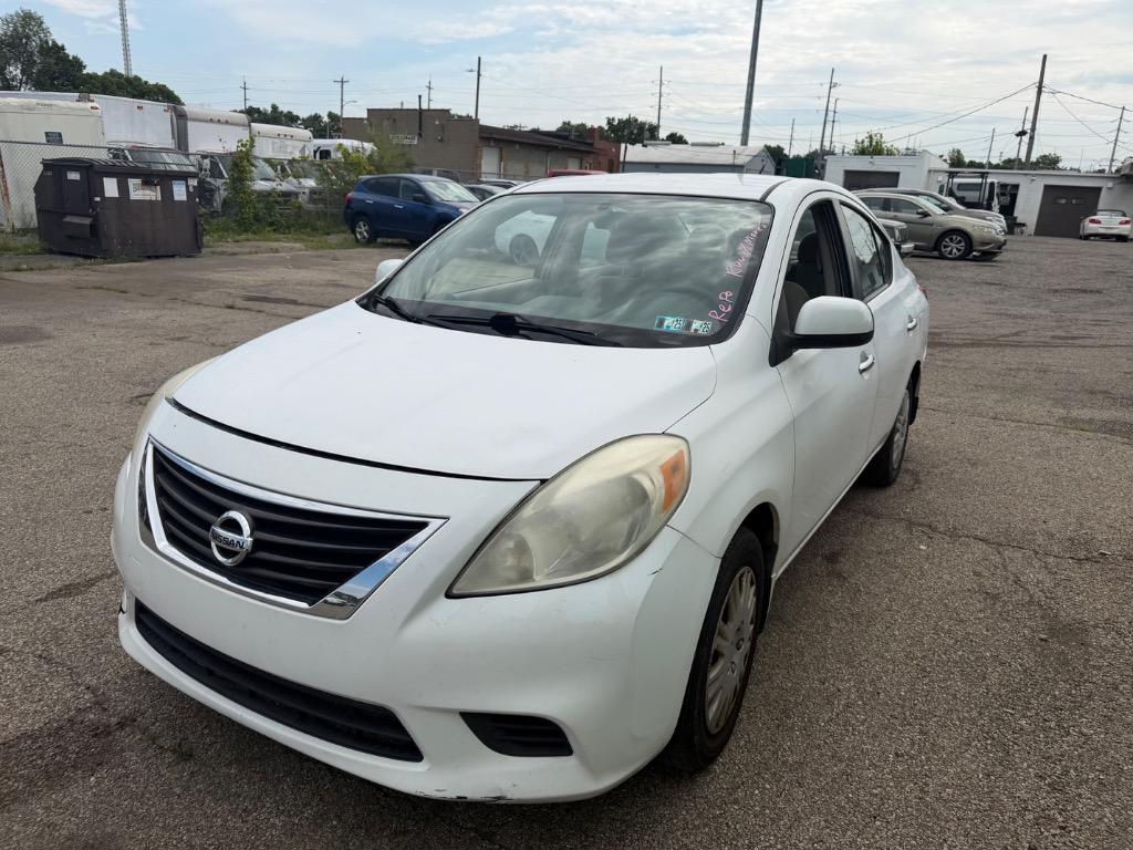 2012 Nissan Versa - $2,500