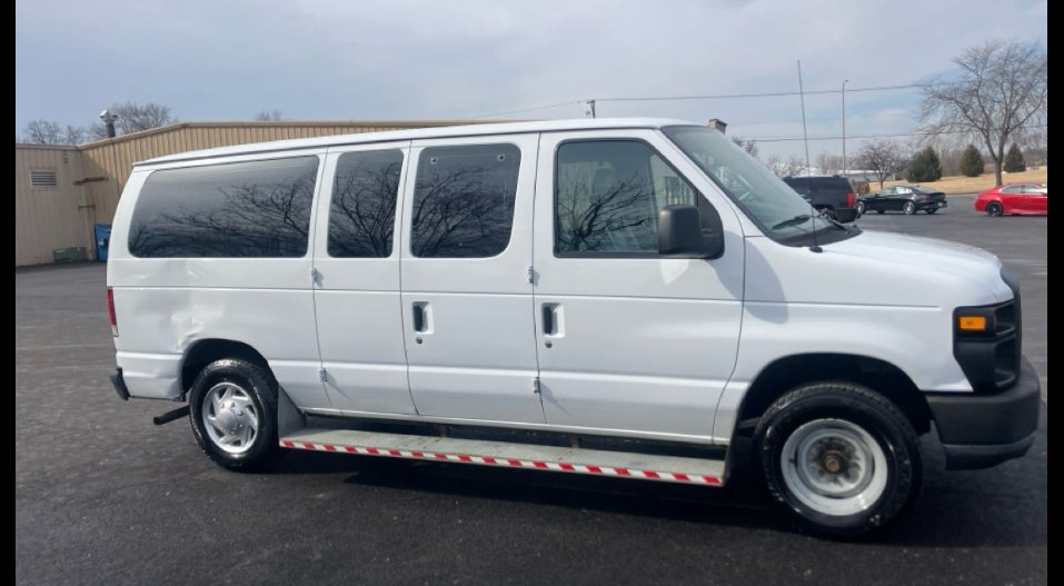 2009 Ford E-150 E-150 photo