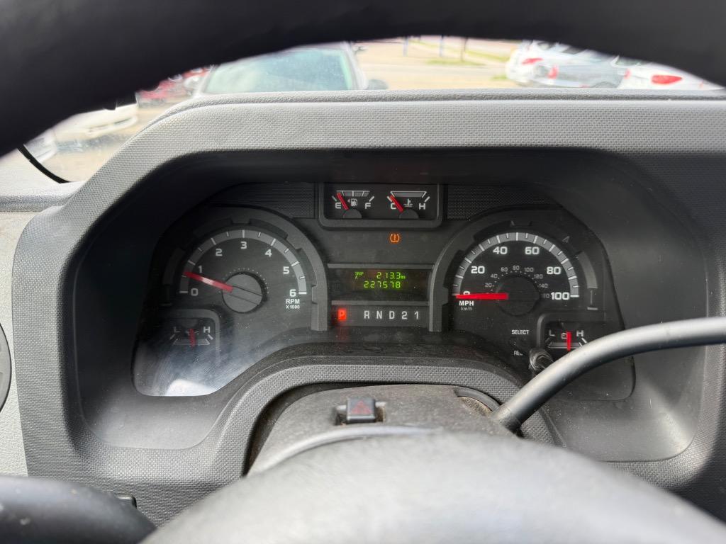 2011 Ford E-150 - $5,995