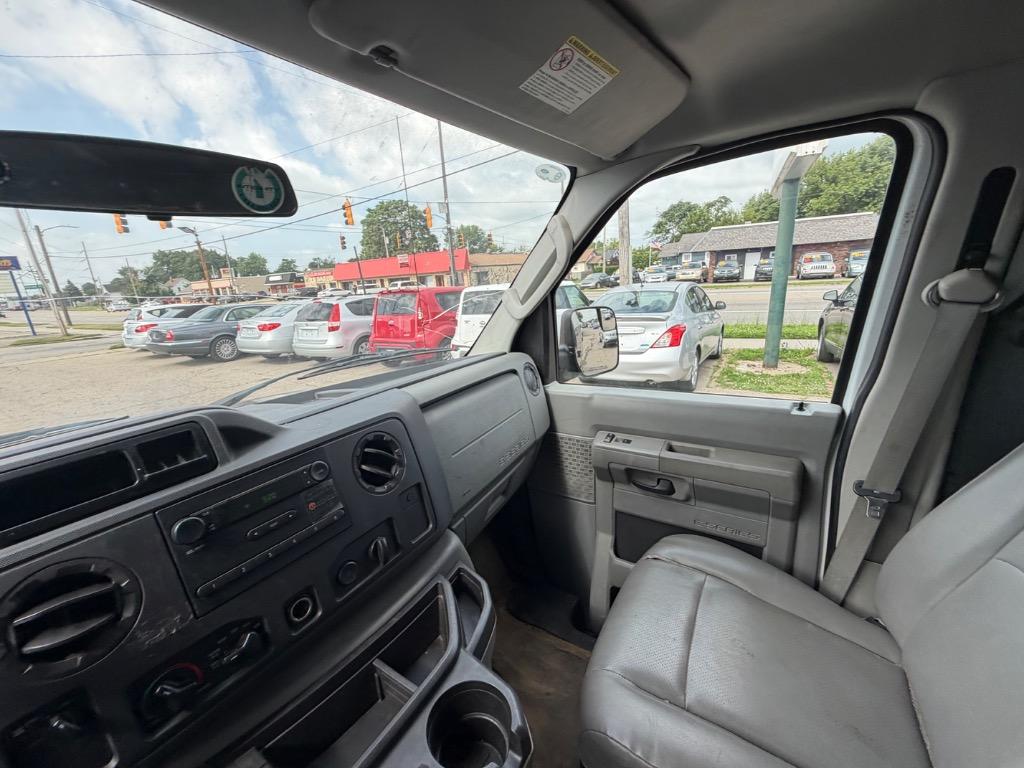 2011 Ford E-150 - $5,995