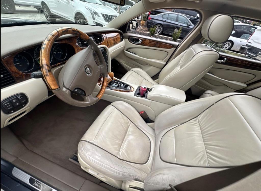 2006 Jaguar XJ - $5,999