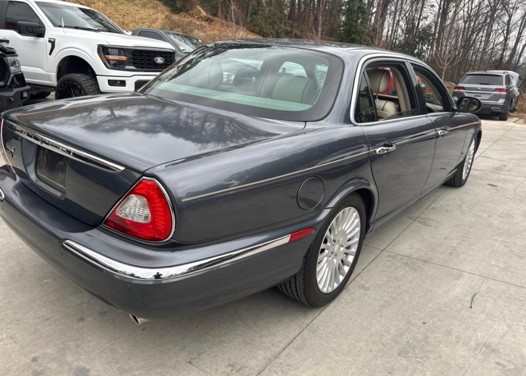 2006 Jaguar XJ - $5,999