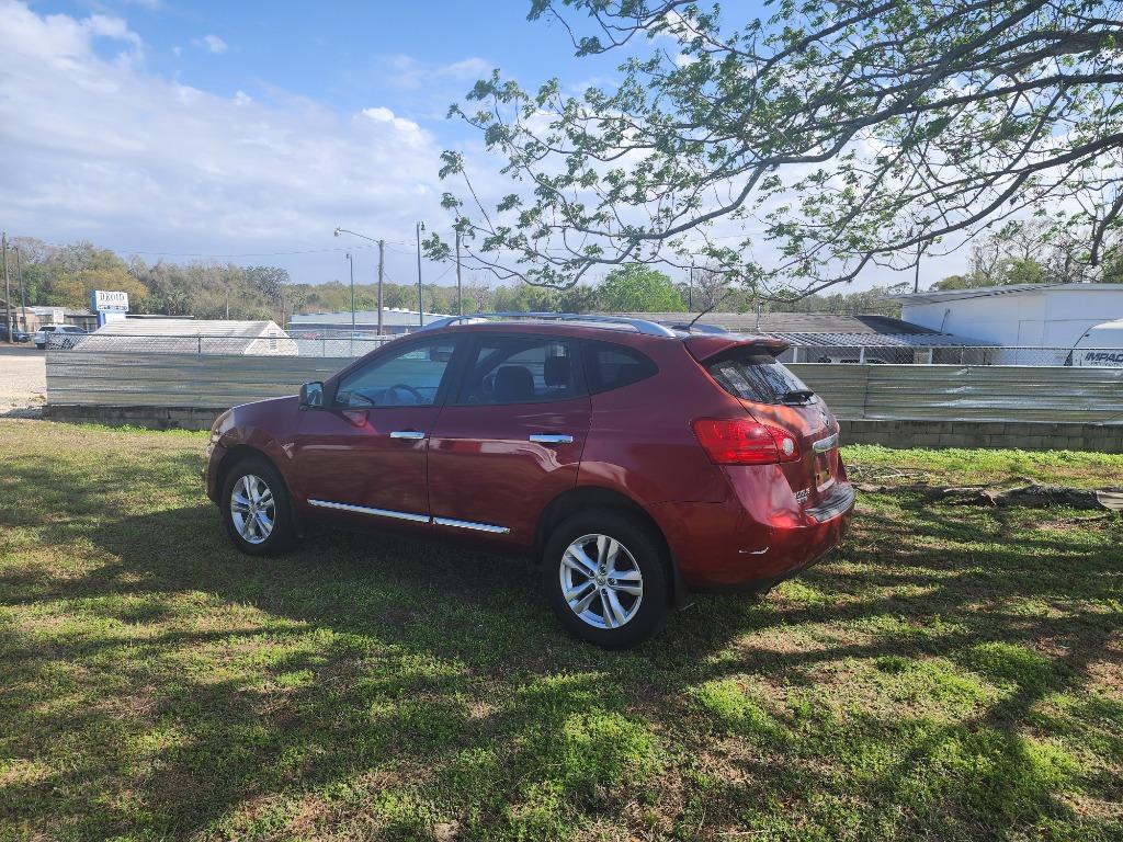 2015 Nissan Rogue Select S photo