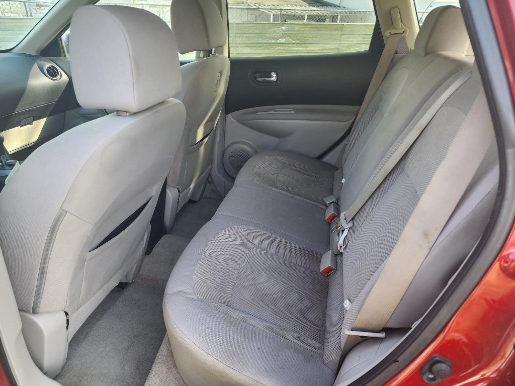 2015 Nissan Rogue Select S photo