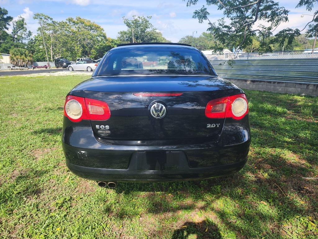 2009 Volkswagen Eos - $5,500