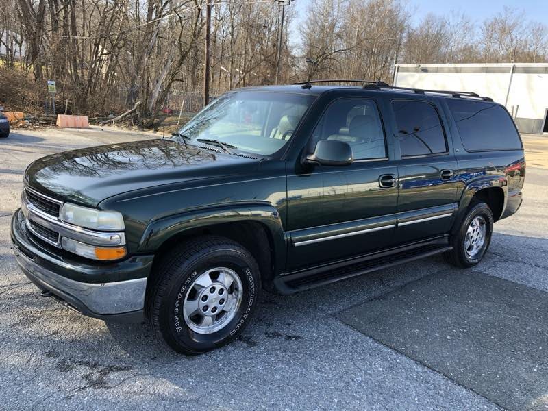 2002 Chevrolet Suburban 1500 LS photo