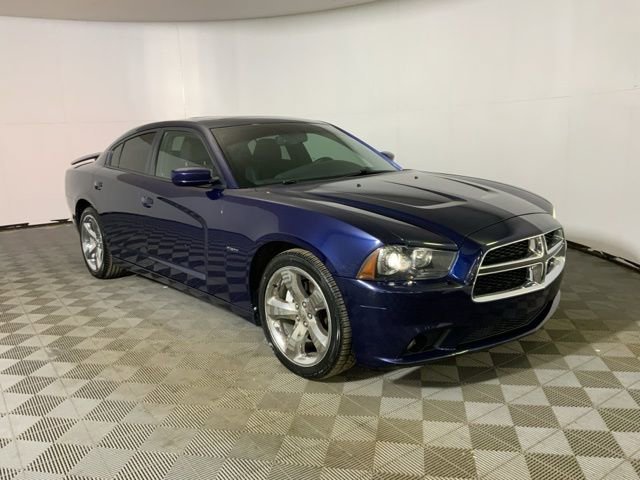 2014 Dodge Charger - $9,500