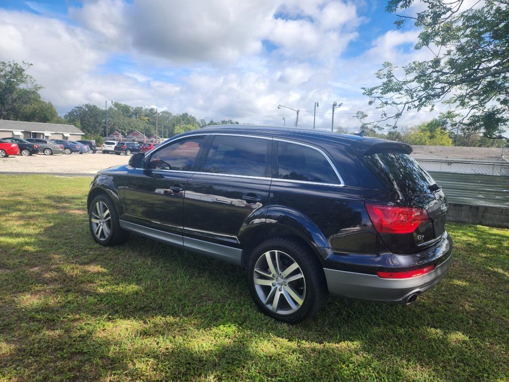 2013 Audi Q7 - $9,000