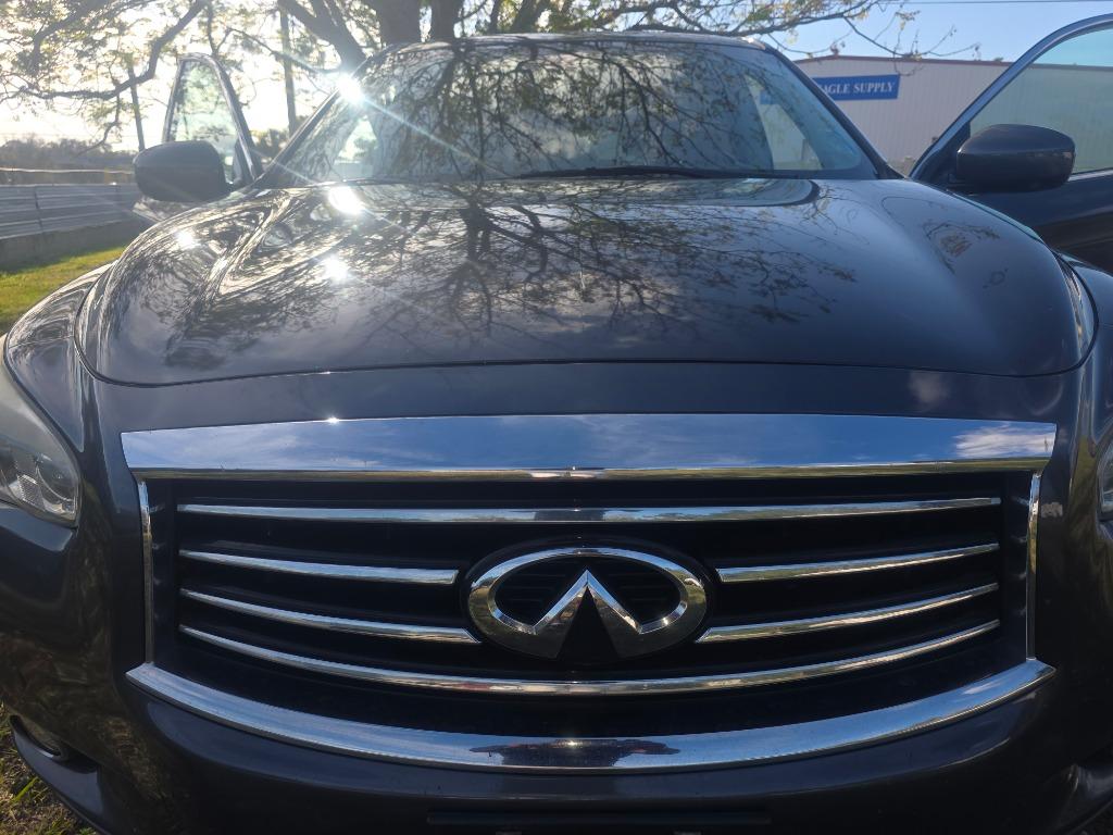 2014 INFINITI QX60 - $8,500