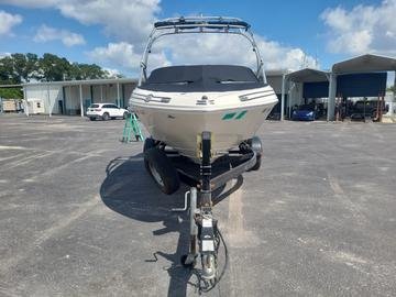 2009 SEA RAY 210 Bowrider - $23,500