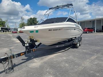 2009 SEA RAY 210 Bowrider - $23,500