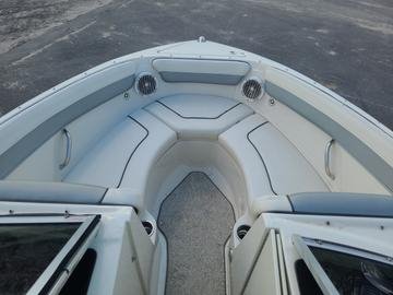 2009 SEA RAY 210 Bowrider - $23,500
