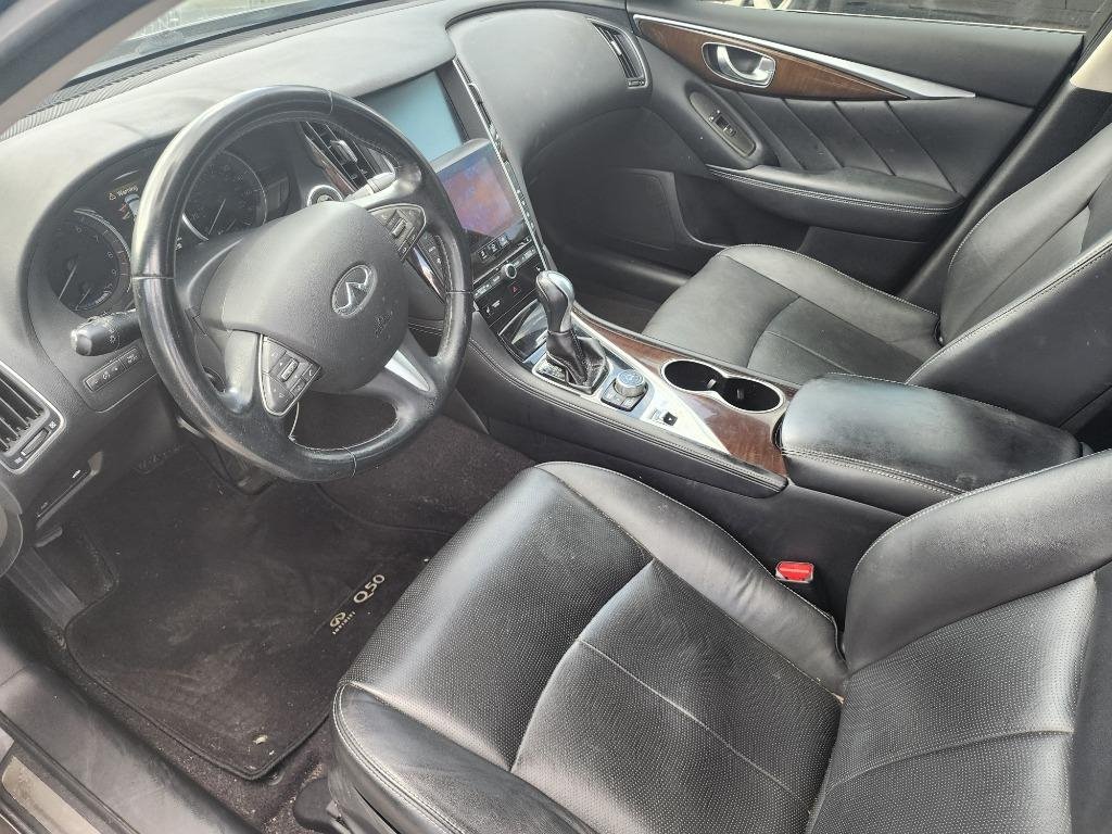 2014 INFINITI Q50 - $9,500