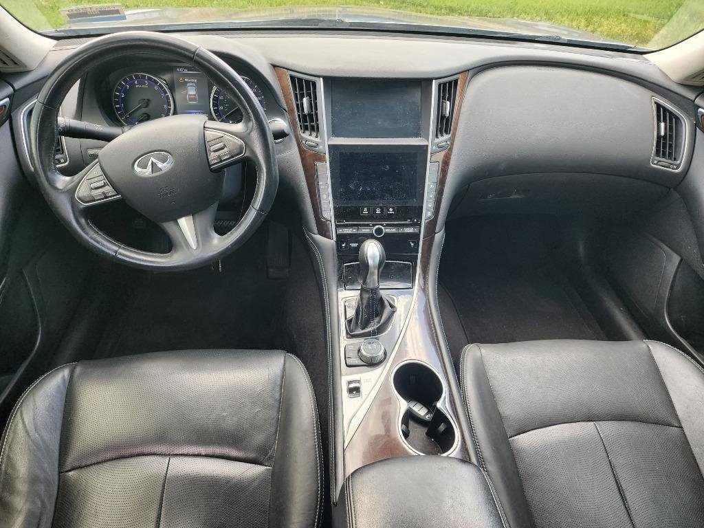 2014 INFINITI Q50 - $9,500