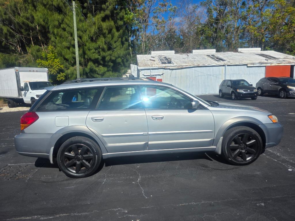2007 Subaru Outback - $6,500