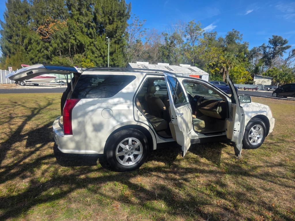 2006 Cadillac SRX - $7,500
